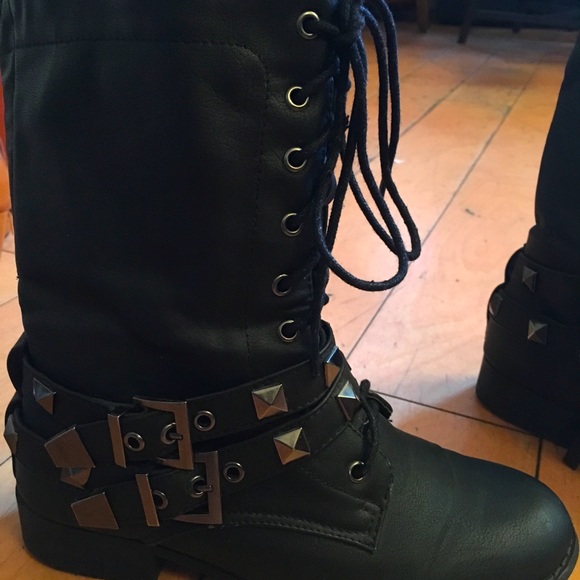Studded combat boots - Picture 2 of 2